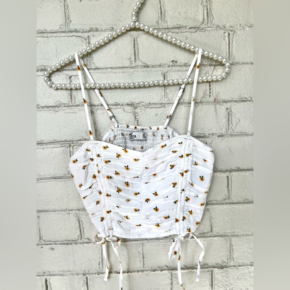NWT Hollister White Floral Cinched Ruched Tank Cropped, Size XS